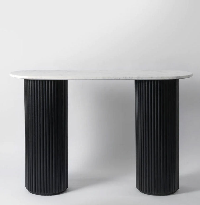 Albino console d'entrée